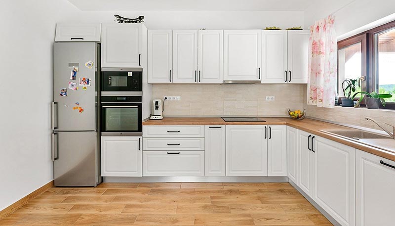 Make Kitchen Cabinets Look Glossy