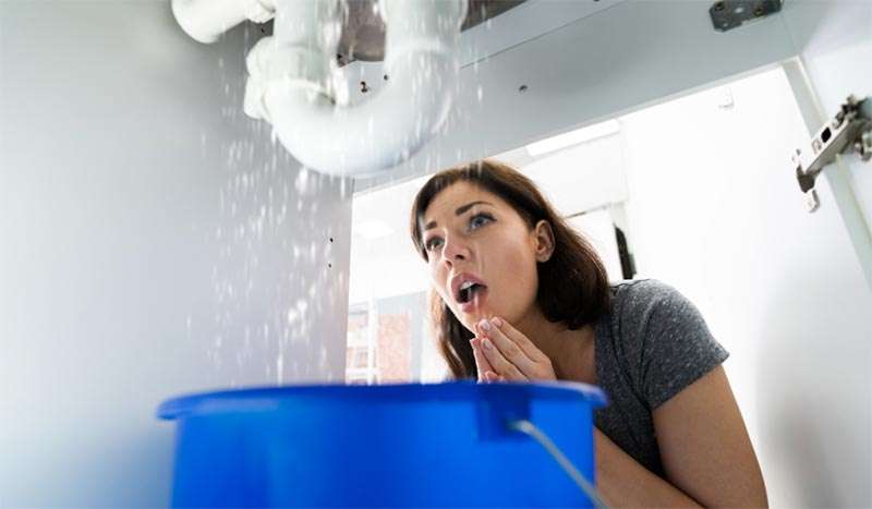 How to find leak under kitchen sink