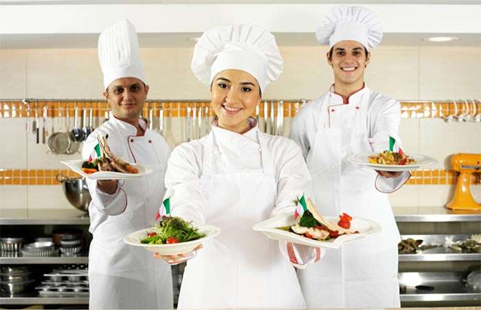 7 Benefits of Wearing a Chef Uniform - My Kitchen Guides